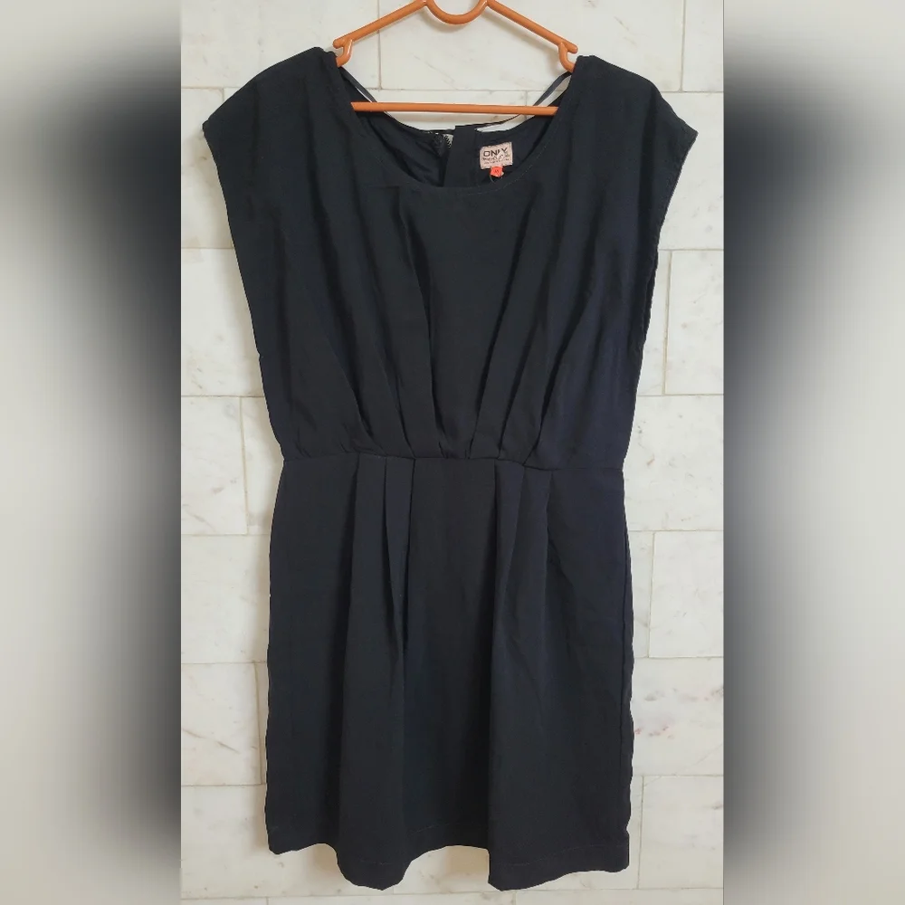 🌷Only Black Dress🌷 - Picture 7 of 7